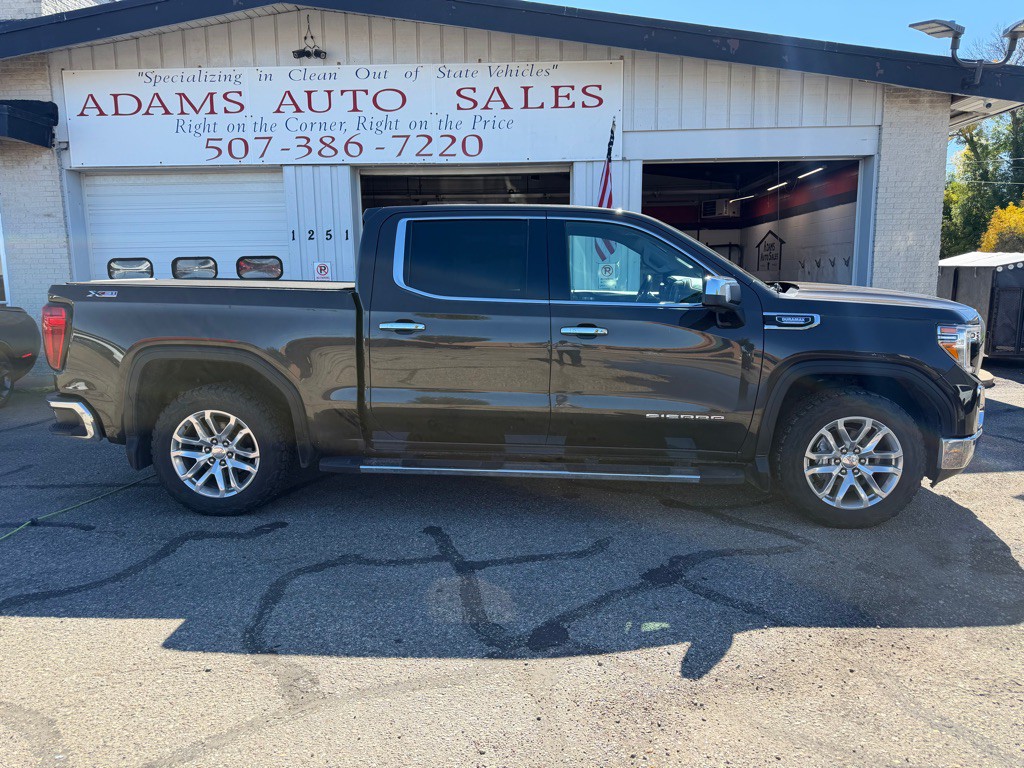 2021 GMC Sierra Image 2