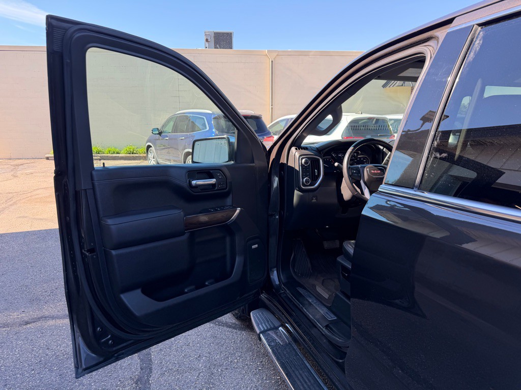 2021 GMC Sierra Image 17