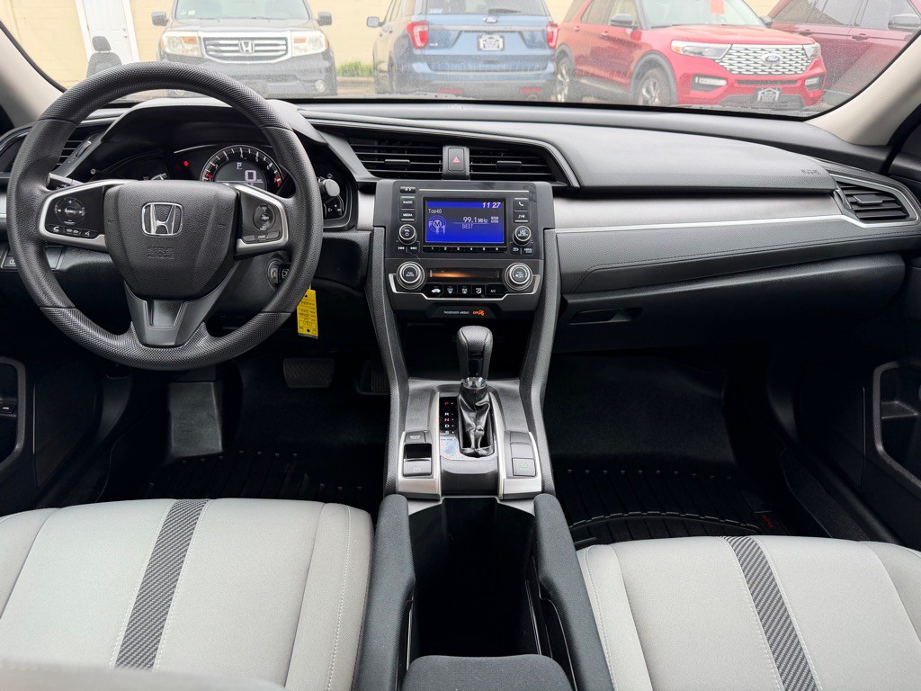 2016 Honda Civic Image 10