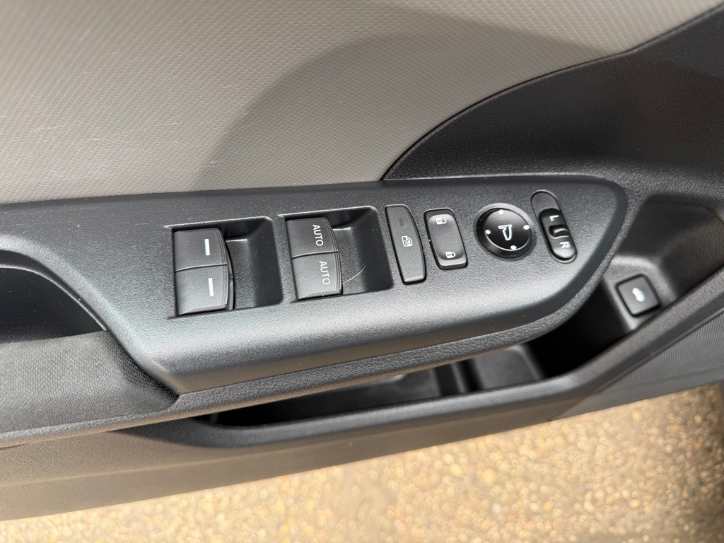 2016 Honda Civic Image 13
