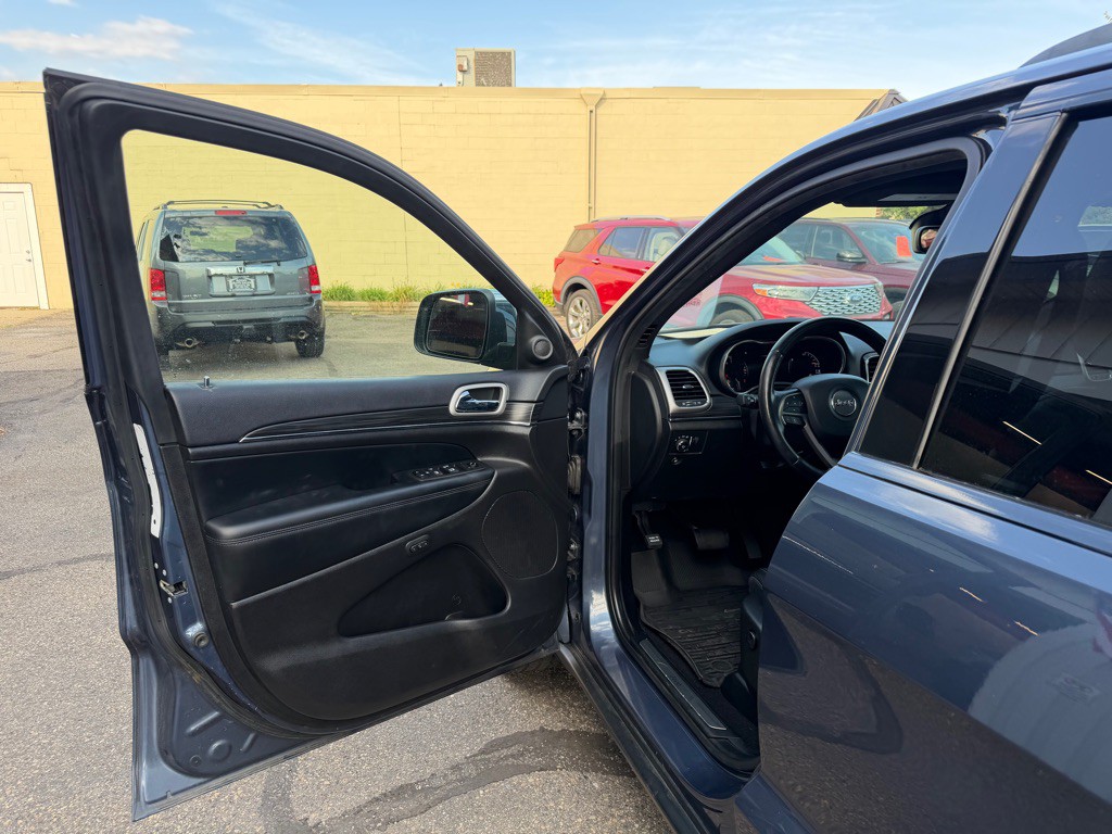 2021 Jeep Grand Cherokee Image 17