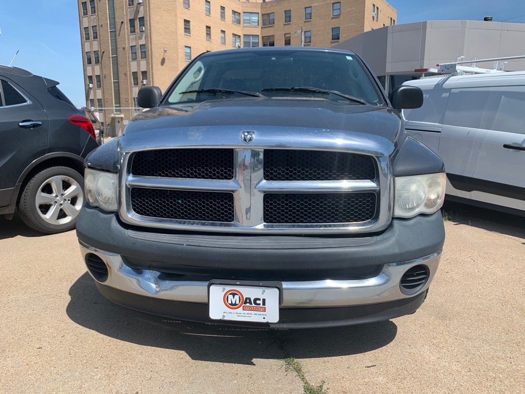 2004 Dodge Ram 1500 Image 2