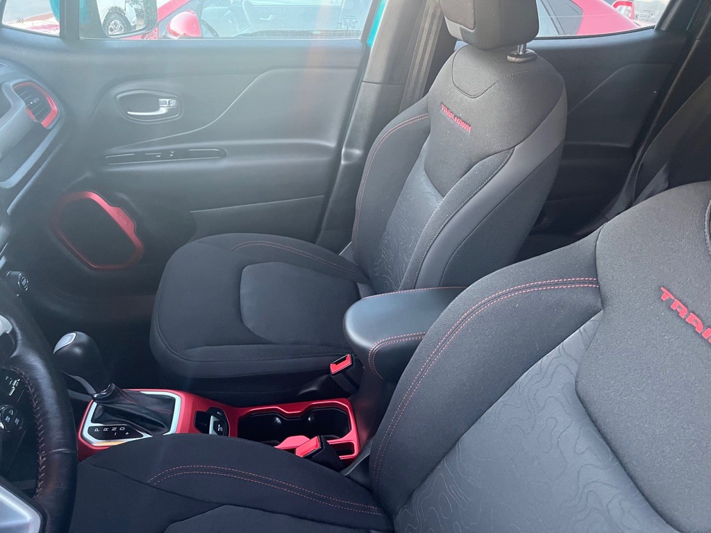 2020 Jeep Renegade Image 13