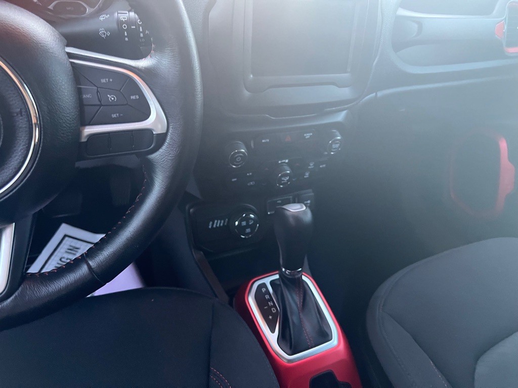 2020 Jeep Renegade Image 14