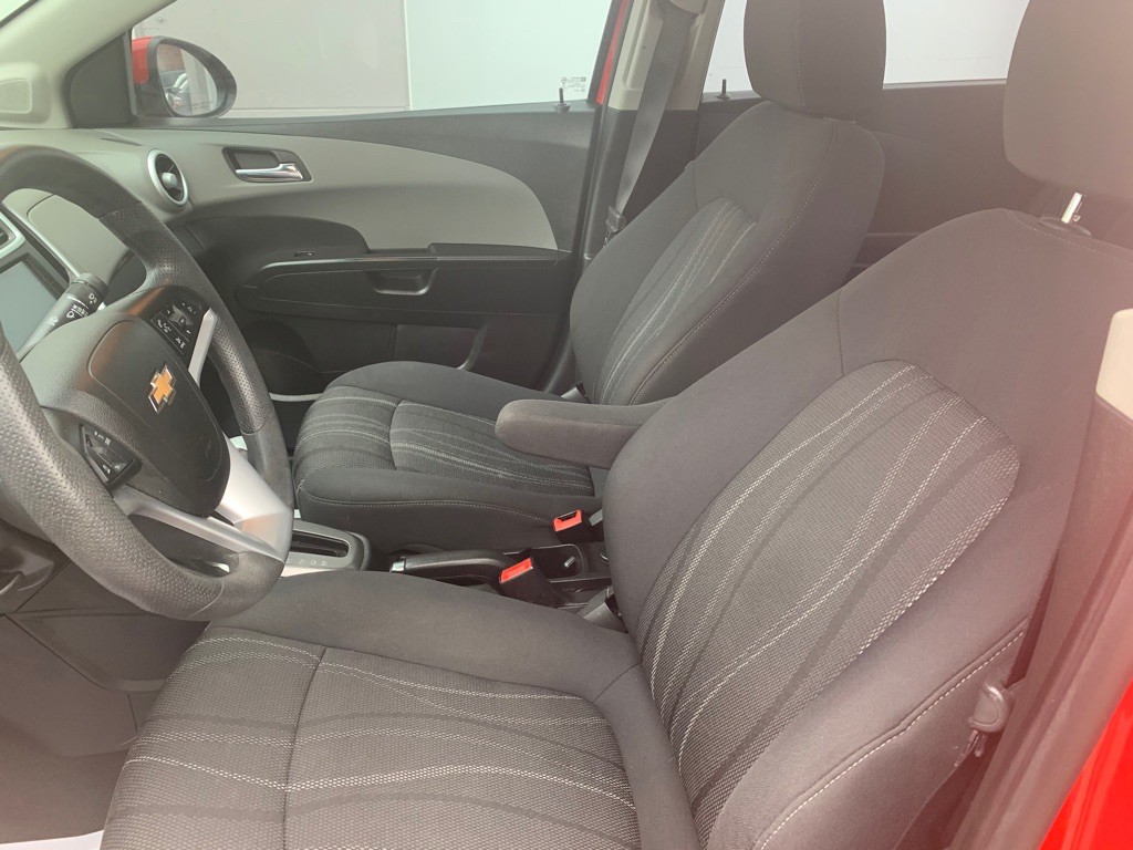 2017 Chevrolet Sonic Image 10