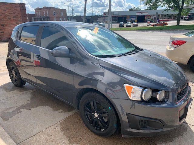 2013 Chevrolet Sonic Image 1