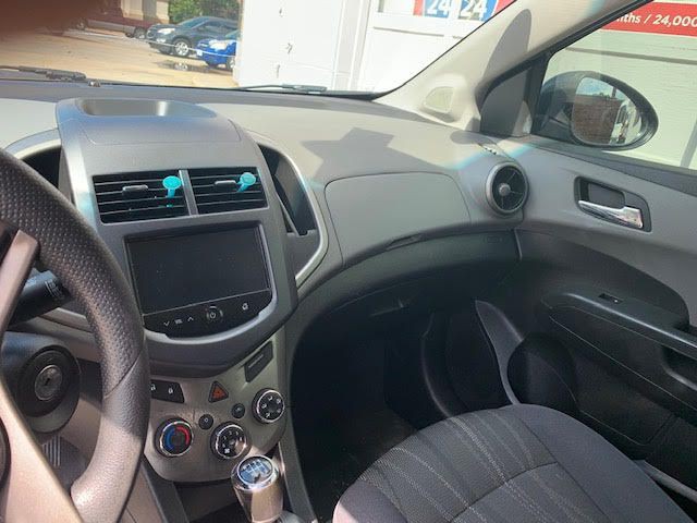 2013 Chevrolet Sonic Image 8