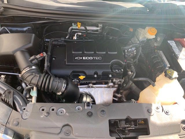 2013 Chevrolet Sonic Image 12