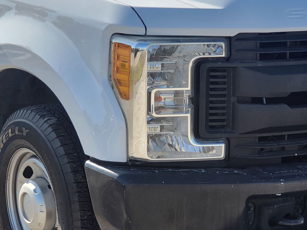 2017 Ford F-250 Image 5