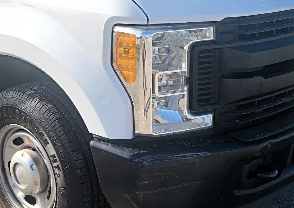 2017 Ford F-250 Image 5
