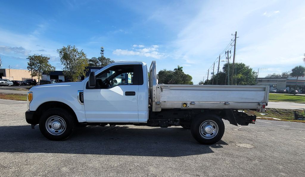 2017 Ford F-250 Image 10
