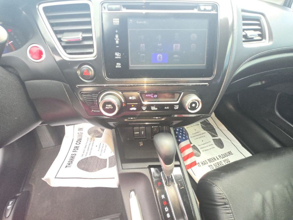 2015 Honda Civic Image 14
