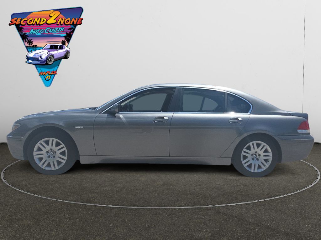 2003 BMW 7 Series Image 2