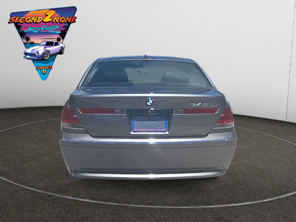 2003 BMW 7 Series Image 4