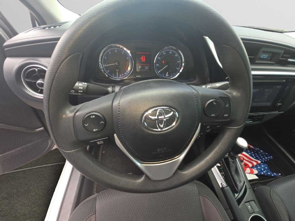 2019 Toyota Corolla Image 12