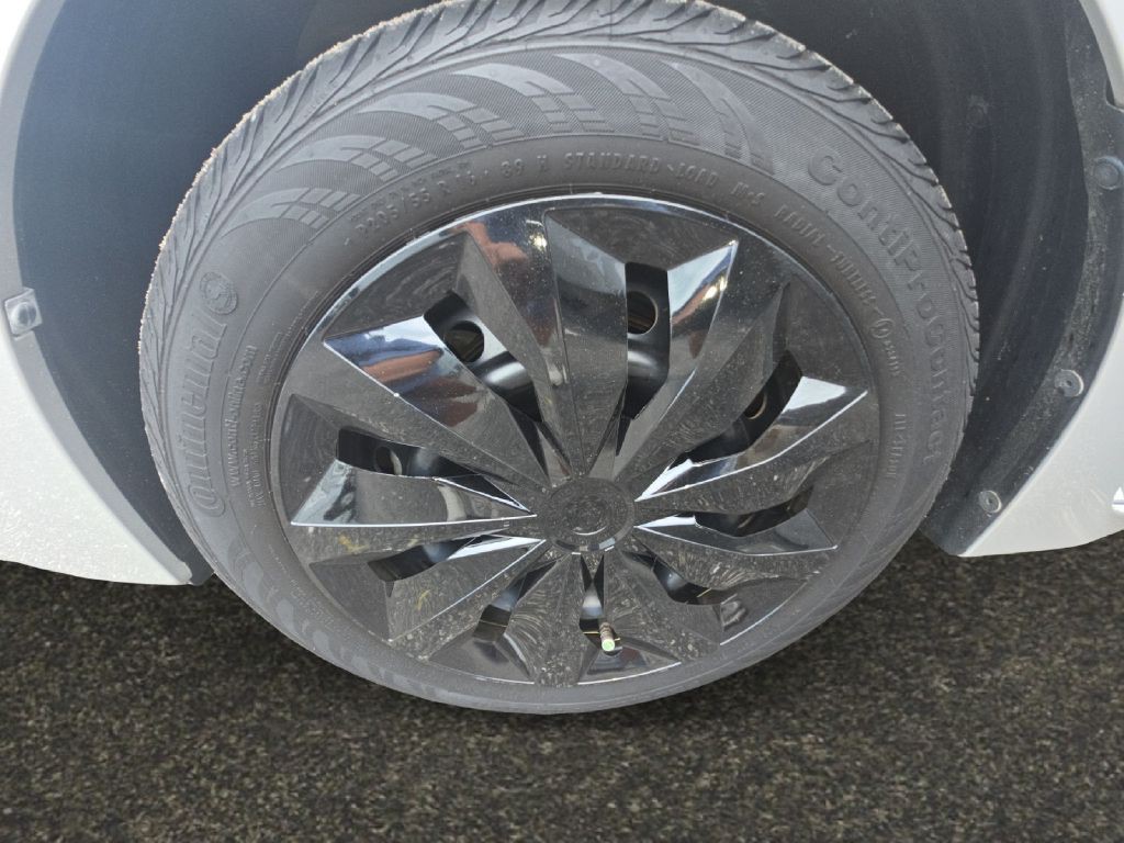 2019 Toyota Corolla Image 13