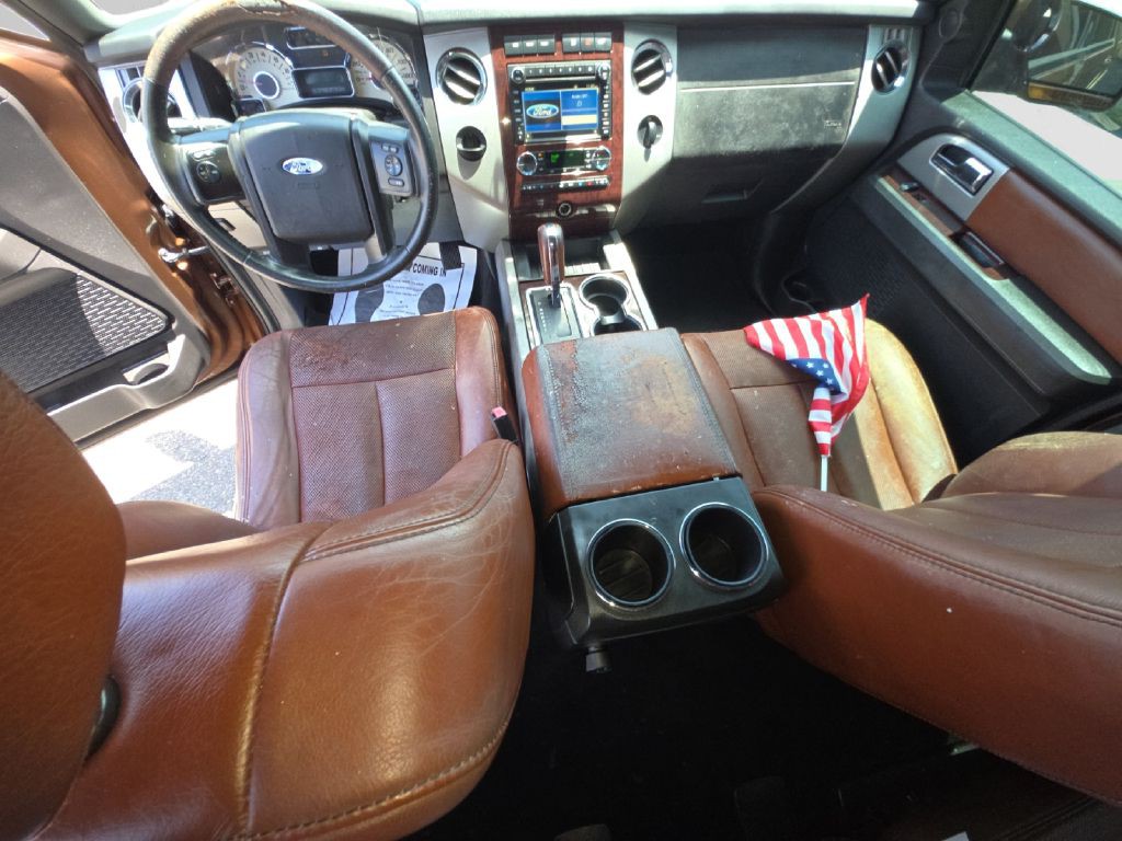 2012 Ford Expedition Image 11