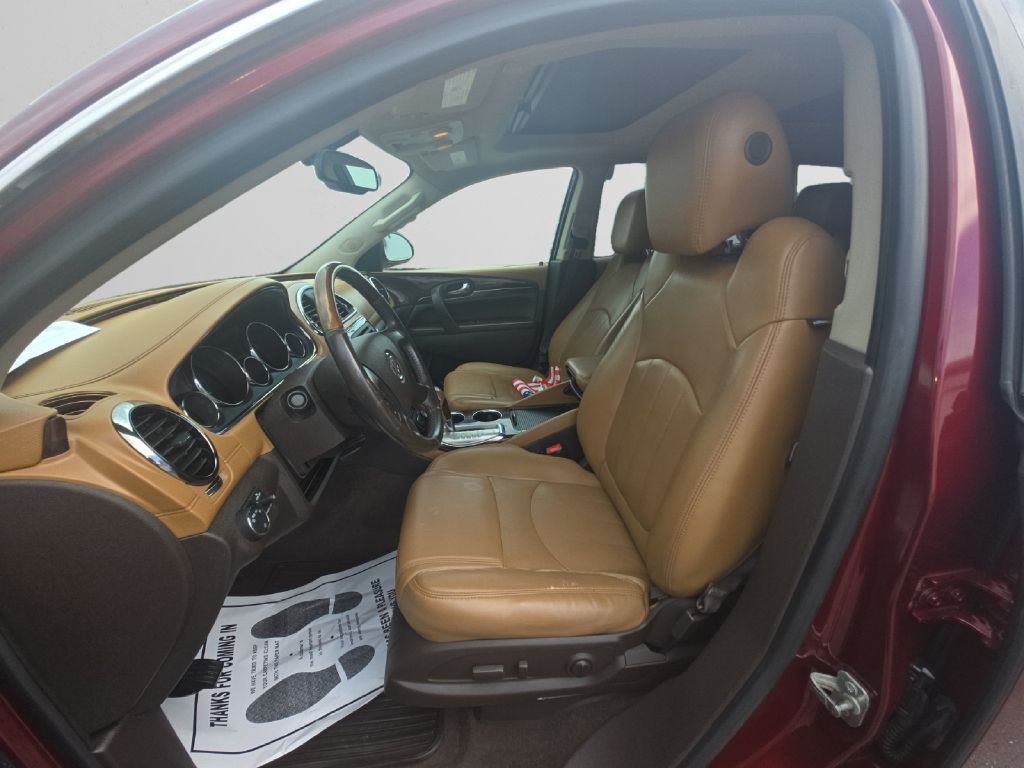 2016 Buick Enclave Image 9