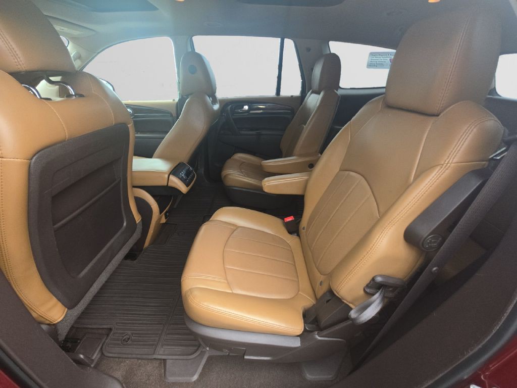 2016 Buick Enclave Image 11
