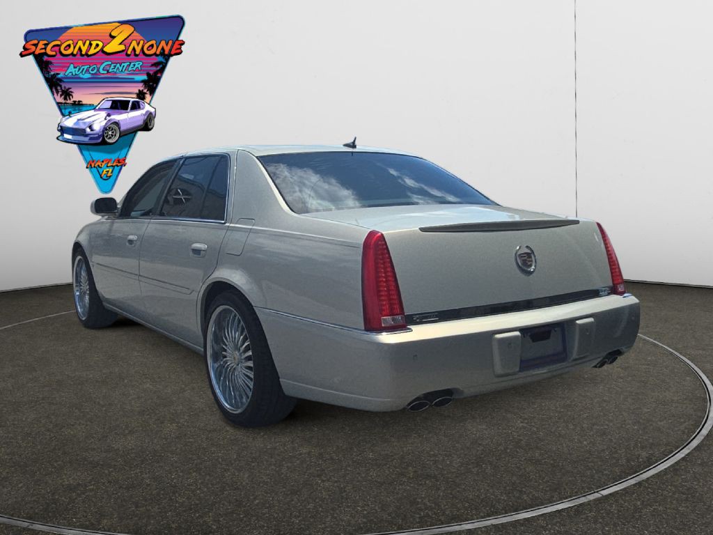 2008 Cadillac DTS Image 3