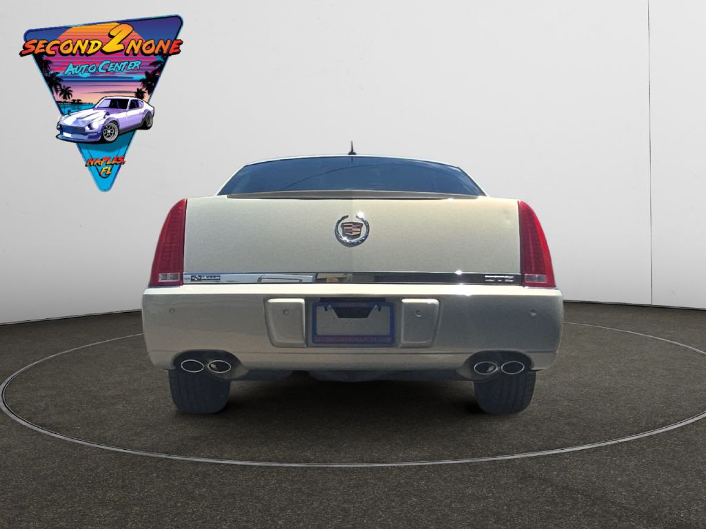 2008 Cadillac DTS Image 4