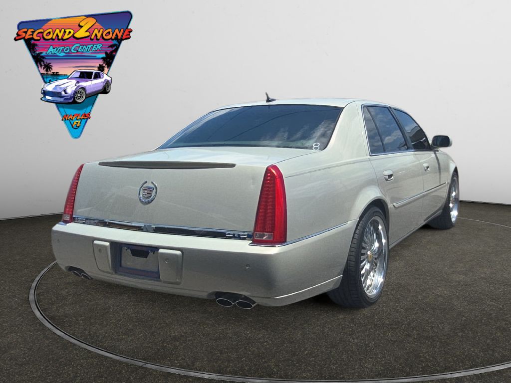 2008 Cadillac DTS Image 5