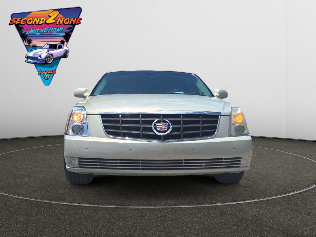 2008 Cadillac DTS Image 8