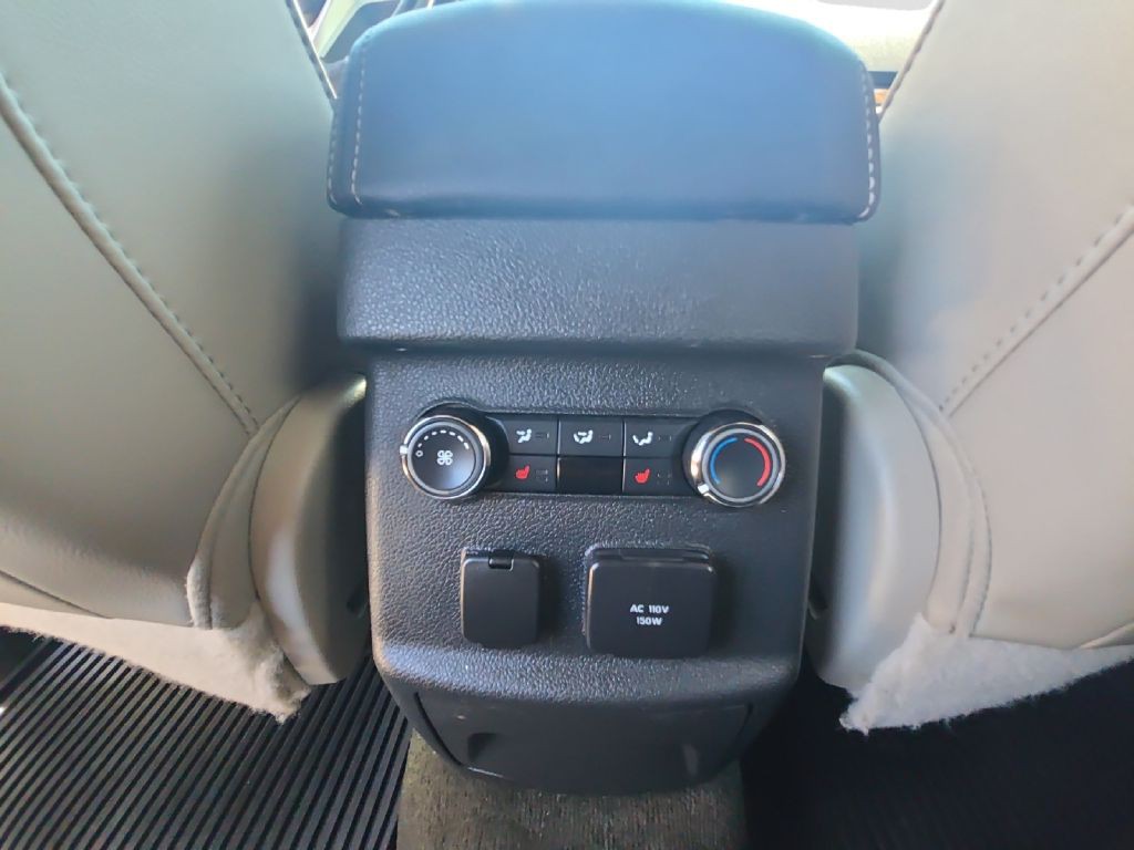 2014 Ford Explorer Image 13