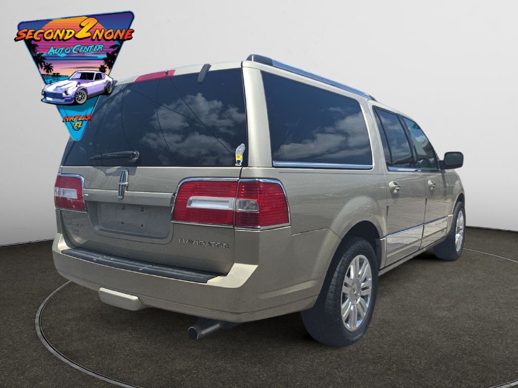 2007 Lincoln Navigator Image 5