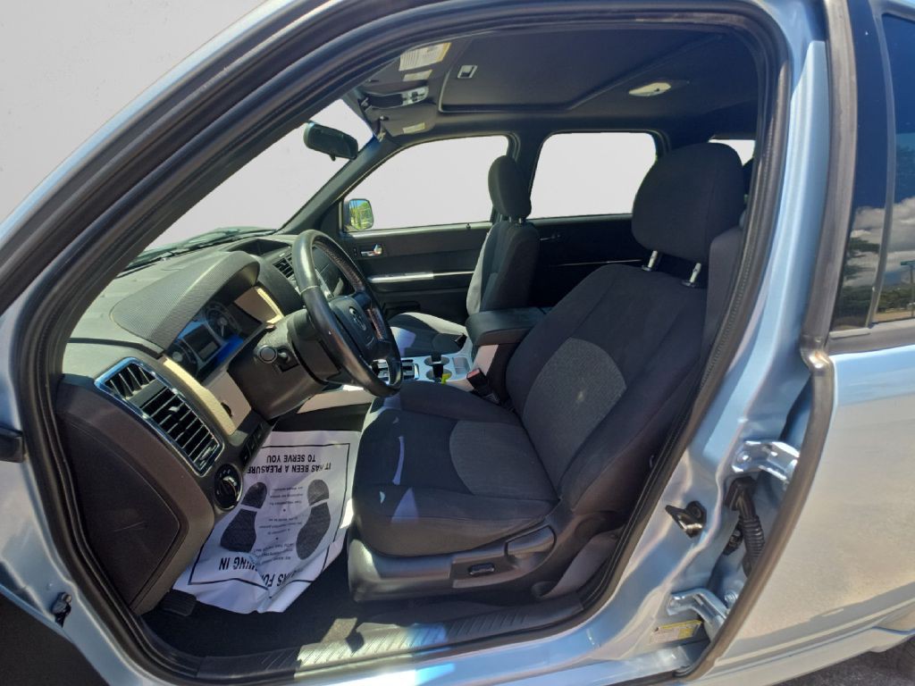 2008 Mercury Mariner Image 9