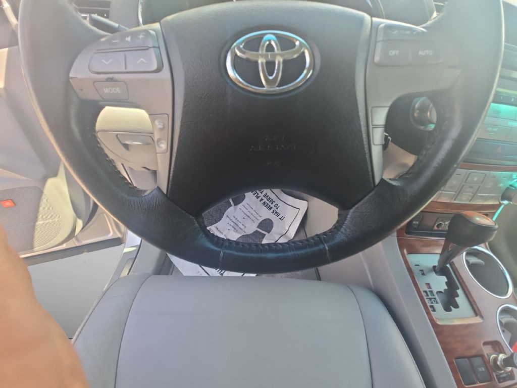 2010 Toyota Highlander Image 13