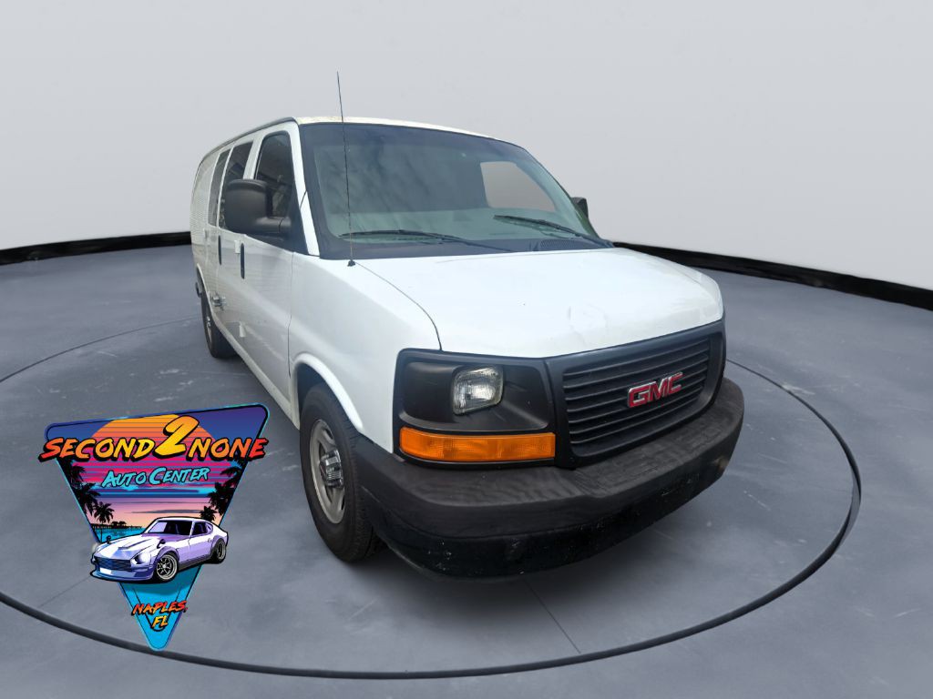 2003 GMC Savana Image 2