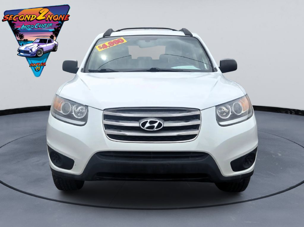 2012 Hyundai Santa Fe Image 2