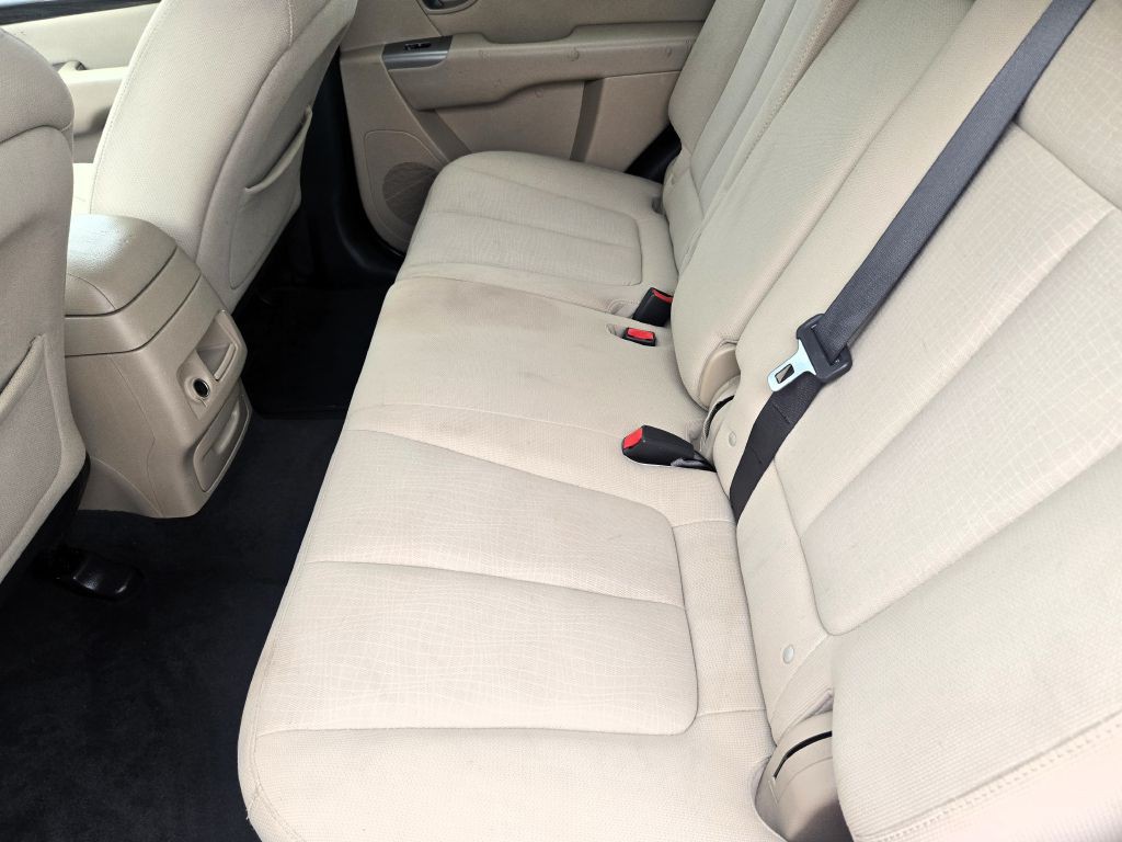 2012 Hyundai Santa Fe Image 10