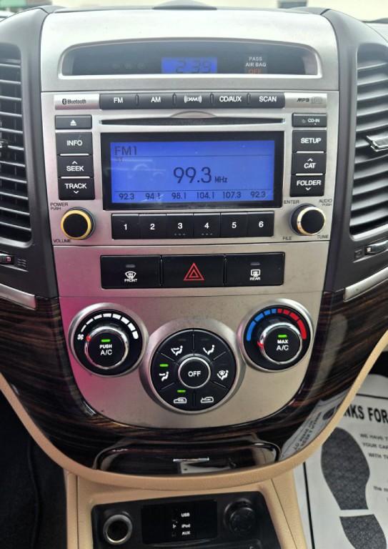 2012 Hyundai Santa Fe Image 14