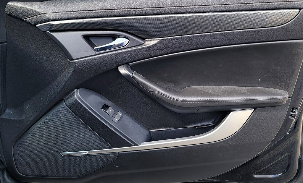 2010 Cadillac CTS Image 19