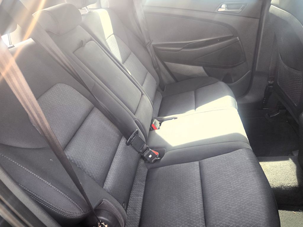 2017 Hyundai Tucson Image 7