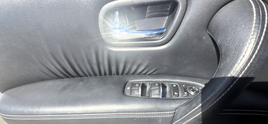 2016 INFINITI QX80 Image 15