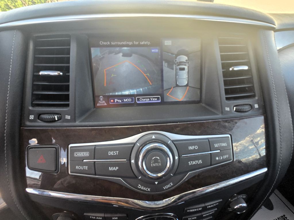 2016 INFINITI QX80 Image 22