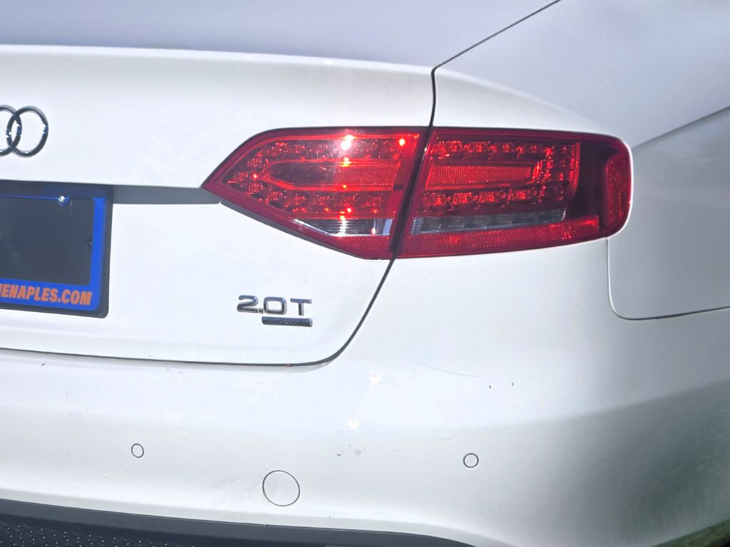 2012 Audi A4 Image 8