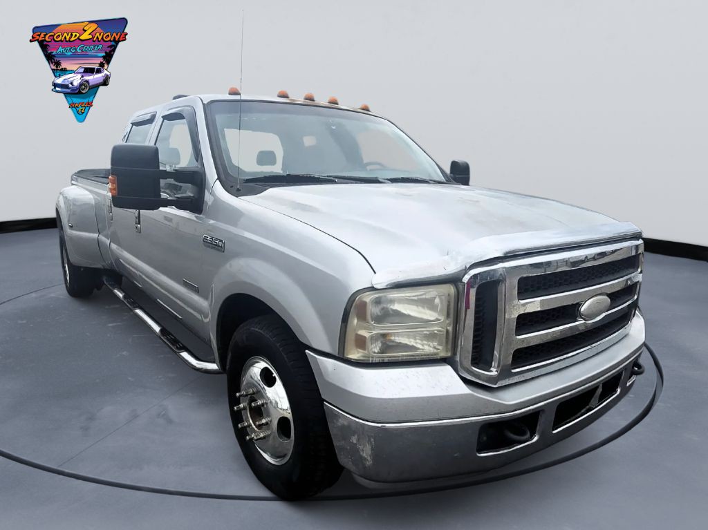 2005 Ford F-350 Image 2