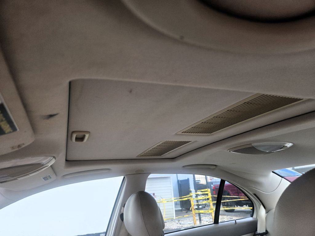 2003 Mercedes-Benz E-Class Image 11