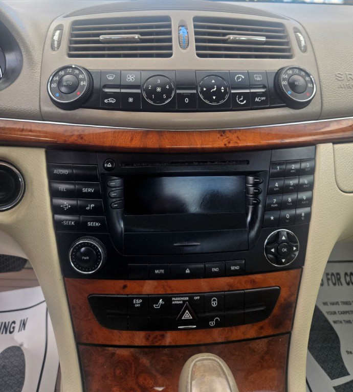 2003 Mercedes-Benz E-Class Image 13