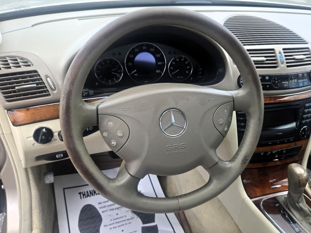 2003 Mercedes-Benz E-Class Image 14