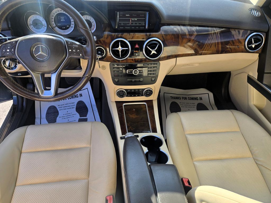 2015 Mercedes-Benz GLK-Class Image 17