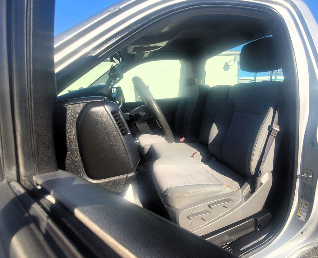 2017 Chevrolet Silverado 1500 Image 11