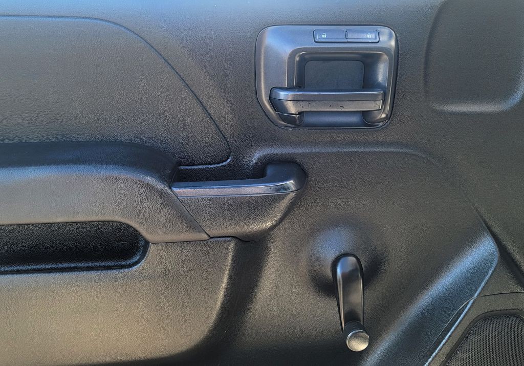 2017 Chevrolet Silverado 1500 Image 16