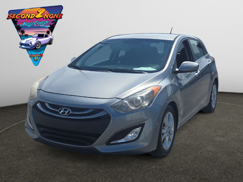 2015 Hyundai Elantra Image 1