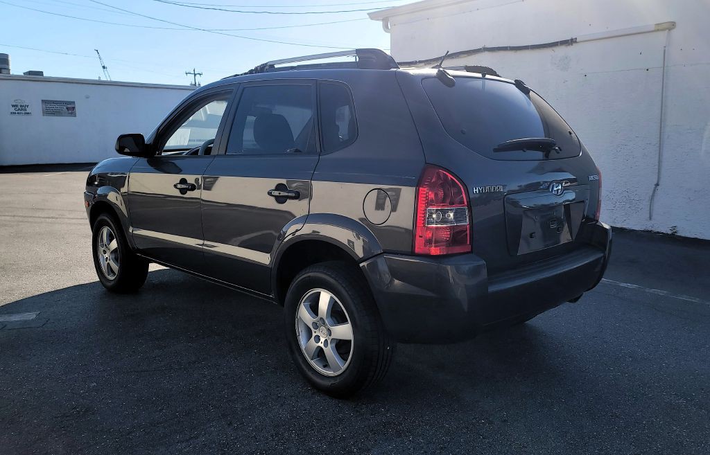 2008 Hyundai Tucson Image 2