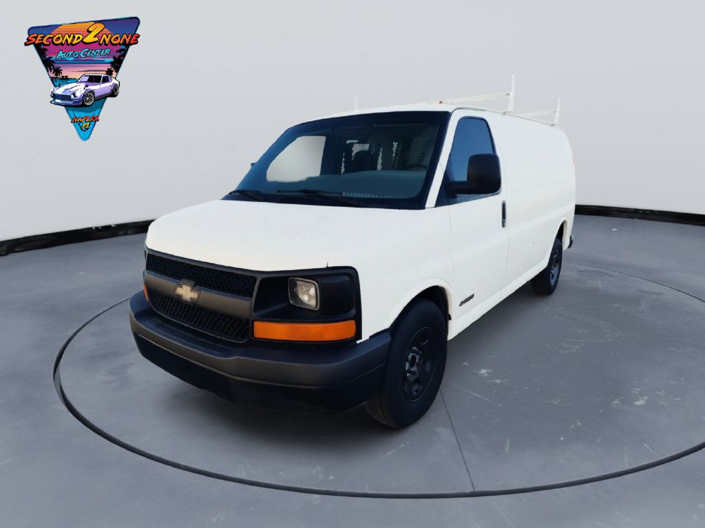 2003 Chevrolet Express Image 1